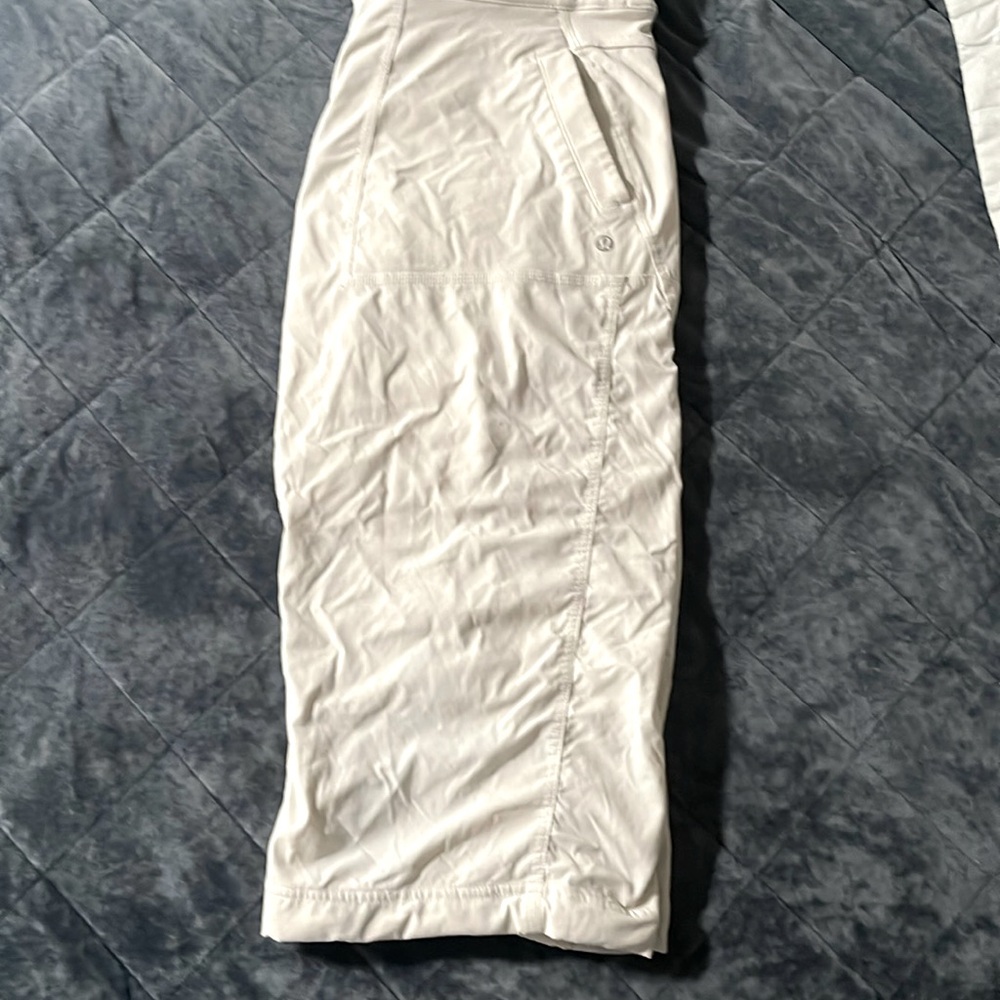 Lululemon dance studio capris
